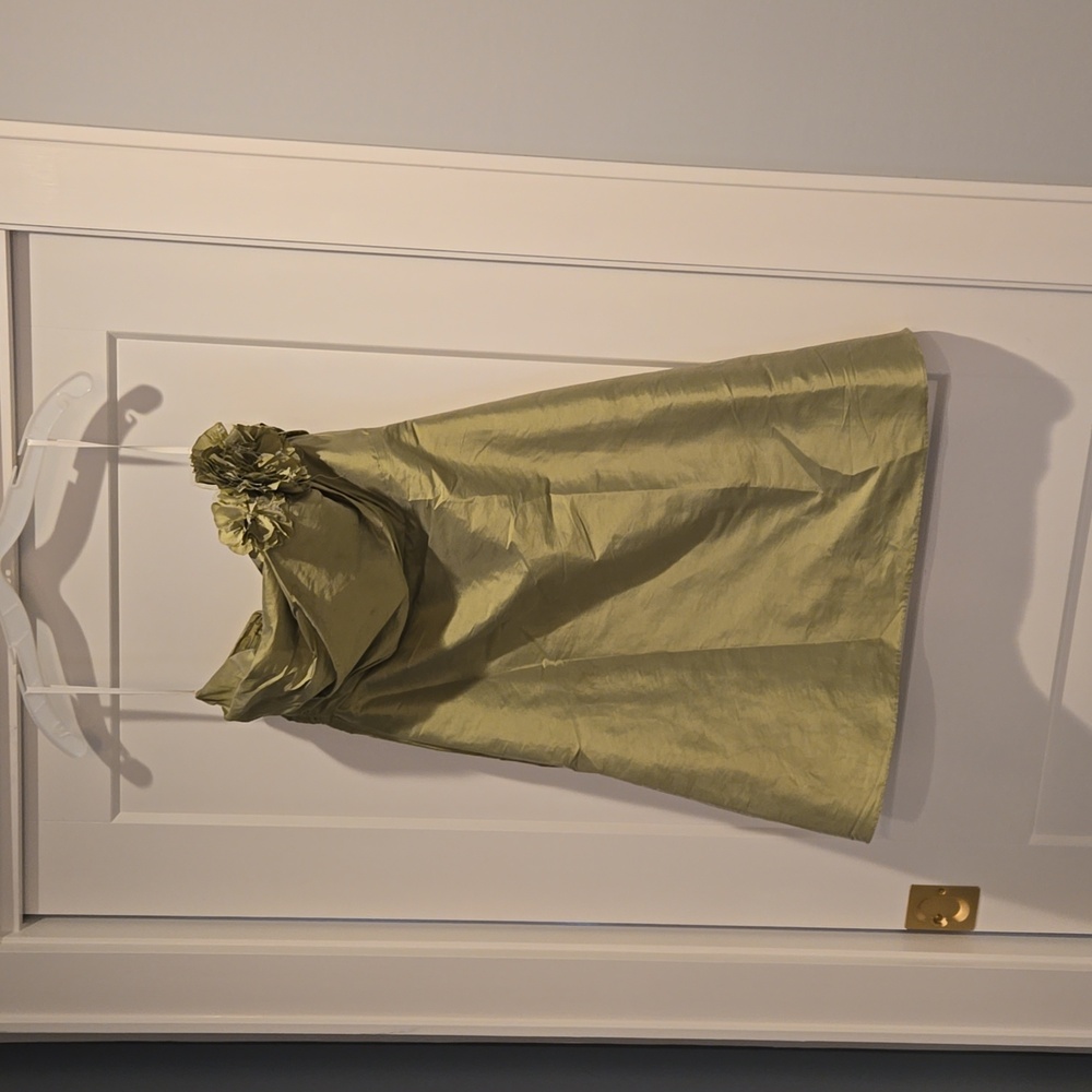 Silk tafeta strapless dress